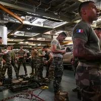 Amenințarea Rusiei reinvie spiritul războinic al francezilor. 86% vor în Armată. Cum stă România - Foto: Profimedia images