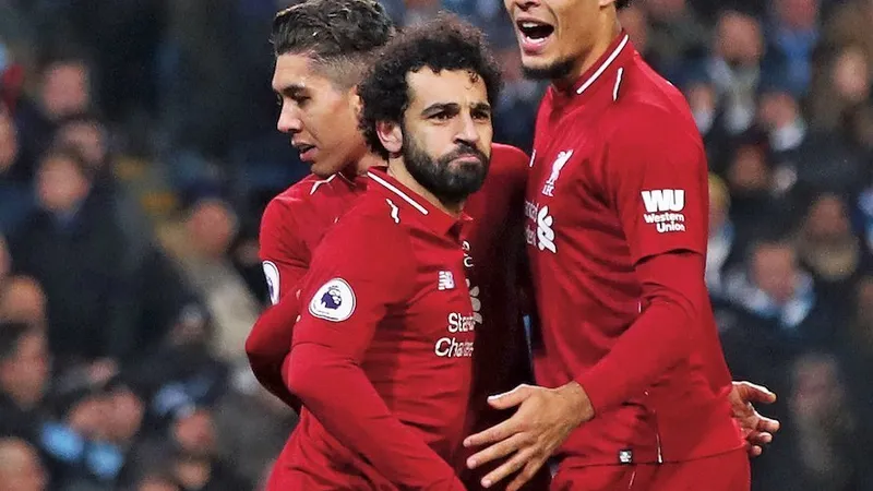 Robert Firmino, Mohamed Salah și Virgil van Dijk, un trio de peste 300 sute de milioane de euro