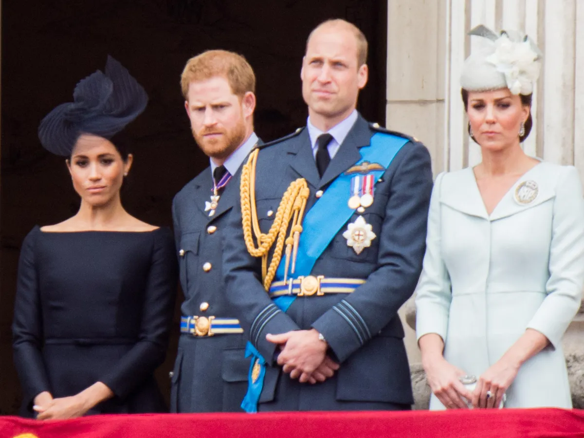 Prințul William și fiul său, George, voluntari la o organizație pentru persoanele fără adăpost - Foto: Profimedia Images (Imagine cu rol ilustrativ)