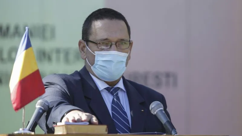 Fostul prefect Berbeceanu, ironic cu Voiculescu: Înainte să te schimbe, iese Dacian și te laudă. Foto Inquam Photos/Octav Ganea