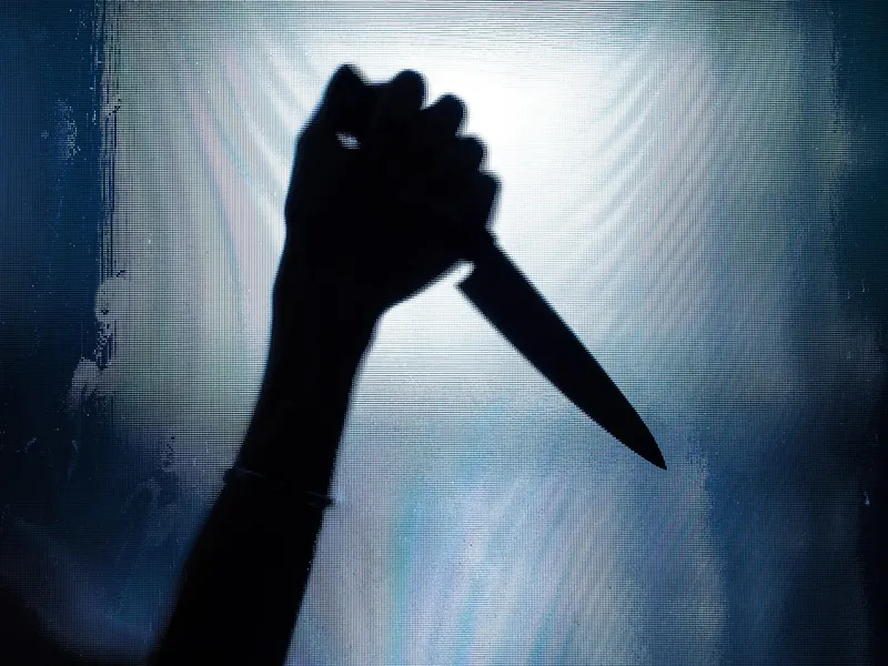 Un copil de 14 ani a fost înjunghiat de tată vitreg băut. Adolescentul rănit în zona gâtului - Foto: Arhiva