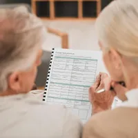 Cum verifici, la tine acasă, dacă pensia a fost recalculată corect. Formula e fără greșeală! - Foto: Freeik