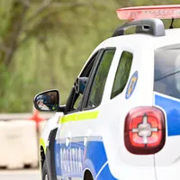 Un bărbat a fost împușcat de polițiști, în Iași. I-a atacat pe agenți cu toporul. Ce s-a întâmplat? - Foto: INQUAM Photos/ Alex Nicodim