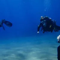 Autoritățile din Thassos sfătuiesc turiștii să nu se scufunde în ape necunoscute