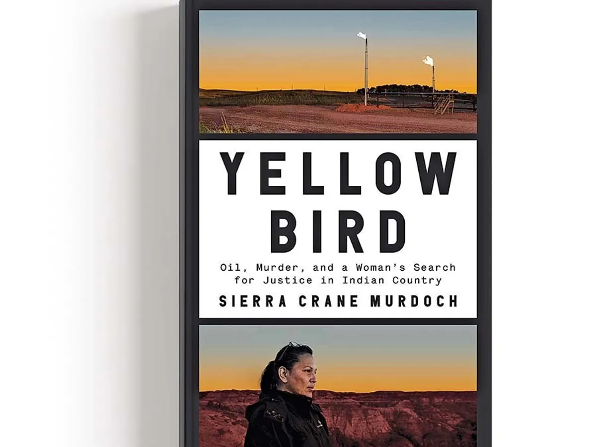 Yellow Bird/Pasărea galbenă, de Sierra Crane Murdoch