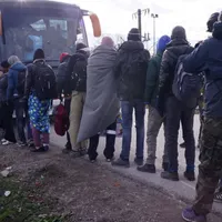 Autoritățile austriece au întocmit acest raport pe baza interogării migranților și a traficanților arestați,