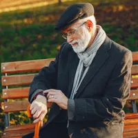 Care pensionari pierd un ajutor la pensie de 2.500 lei? Ministerul Muncii nu a prins banii în buget Foto: Freepik (fotografie cu caracter ilustrativ)