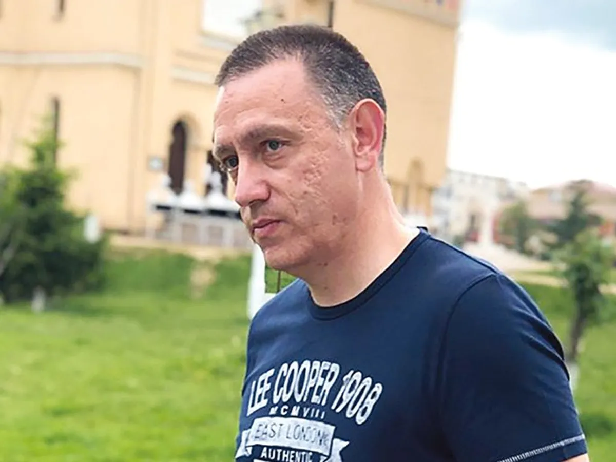 Când era ministru al Apărării, Mihai Fifor a și plătit transportoarele Piranha V, deși ele stau și acum într-o hală a Uzinei Mecanice  București