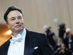 Musk a pornit la război împotriva Apple/Foto: Profimedia Images