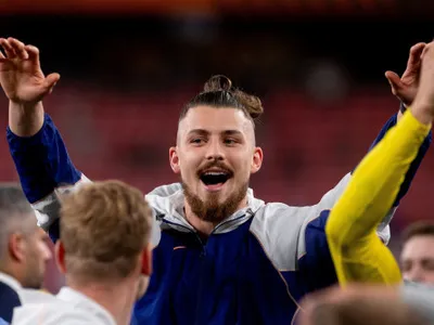 25.000.000 €! Cum l-au numit englezii pe Radu Drăgușin, la un pas de ”un transfer surpriză la un gigant european”