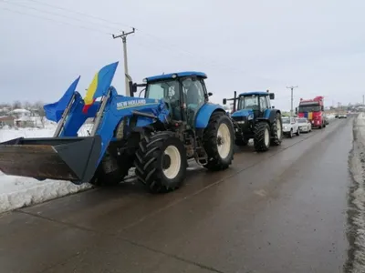 Proteste ale transportatorilor și fermierilor la Iași:„Nu-ți mai permiți acum să asigurare tot anul” - Foto: Ziarul de Iași