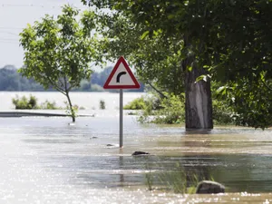 Cod portocaliu de inundaţii, în două bazine hidrografice din Caraș-Severin, până la miezul nopții. / Foto: Inquam Photos / Cornel Putan