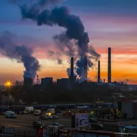 Aerul din București mai poluat ca niciodată! Care sunt factorii și ce valori s-au înregistrat? - Foto: Profimedia Images (imagine cu rol ilustrativ)