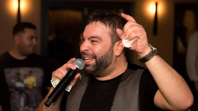 Sărăcia lui Florin Salam: executat silit, apartamente sub sechestru, dator vândut. Afaceri pe minus - Foto: Facebook