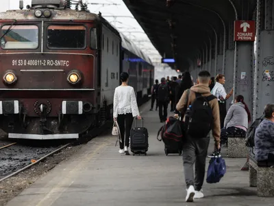 Tren în Gara de Nord - Foto: INQUAM PHOTOS/Octav Ganea
