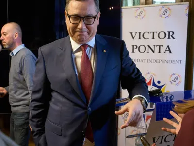 Surprins cu tricoul Turciei pe sub cel al României, Victor Ponta a reacționat rapid