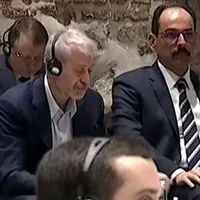 Prima imagine cu oligarhul „otrăvit”: Abramovici, la negocierile Ucraina – Rusia de la Istanbul. / Foto: bbc.com