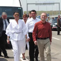 INAUGURARE   Premierul Emil Boc și ministrul Transporturilor Anca Boagiu, în iulie 2011, au deschis un tronson din A2 - foto: Agerpress