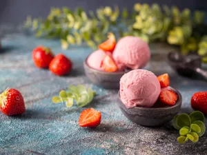 Dulcele slab în zahăr care bate înghețata vara. Îl faci acasă cu doar trei ingrediente - Foto: Freepik (imagine cu rol ilustrativ)
