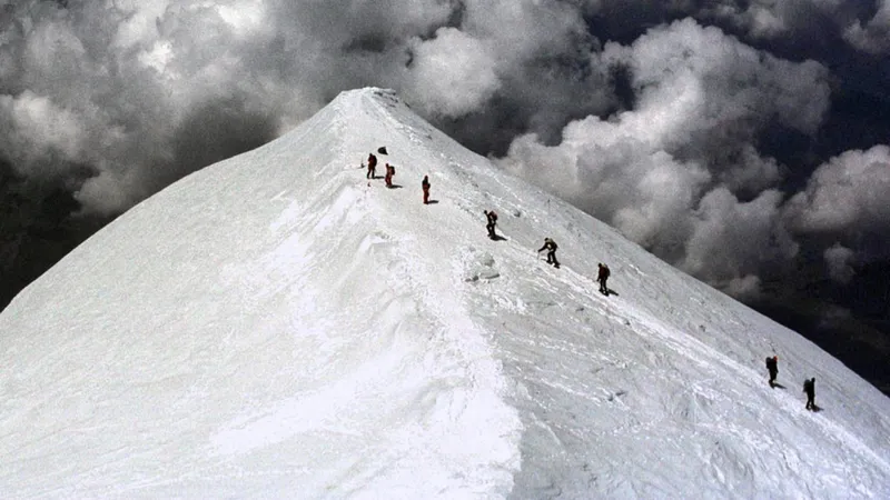 Mont Blanc, cel mai înalt vârf din Europa - Foto: Profimedia Images