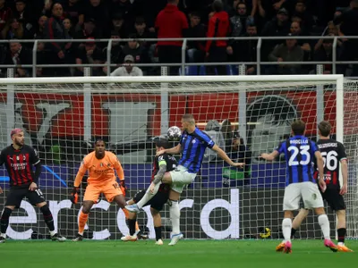 Golul marcat de Dzeko. Foto: Facebook / Champions League