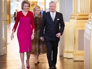 Regina Mathilde a Belgiei, în centrul unui scandal din cauza rochiei purtate la un eveniment. / Foto: Instagram, @belgianroyalpalace