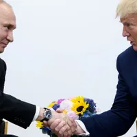 Putin, „ode” la adresa lui Trump: „Inteligent și capabil să găsească soluții. Vrem iar cu Europa” - Foto: Profimedia images