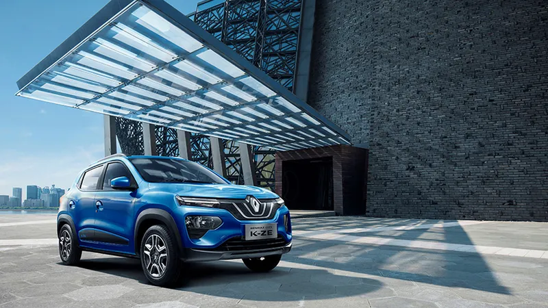 Dacia Spring costă 20.800 € în România, 22.750 € în Germania, 21.450 € în Italia. În China, 7.900 € - Foto: Renault