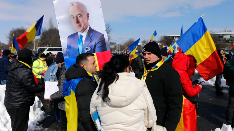PROTESTE Călin Georgescu, „apărat” cu 5 bodyguarzi de 1.500 de simpatizanți. - Foto: IQUAM PHOTOS / Mălina Norocea