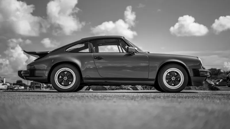 10 mașini care au creionat istoria automobilului. De la Model T, la Beetle, GTO, MINI și Mustang - Foto: This Day in Automotive History - Drive History
