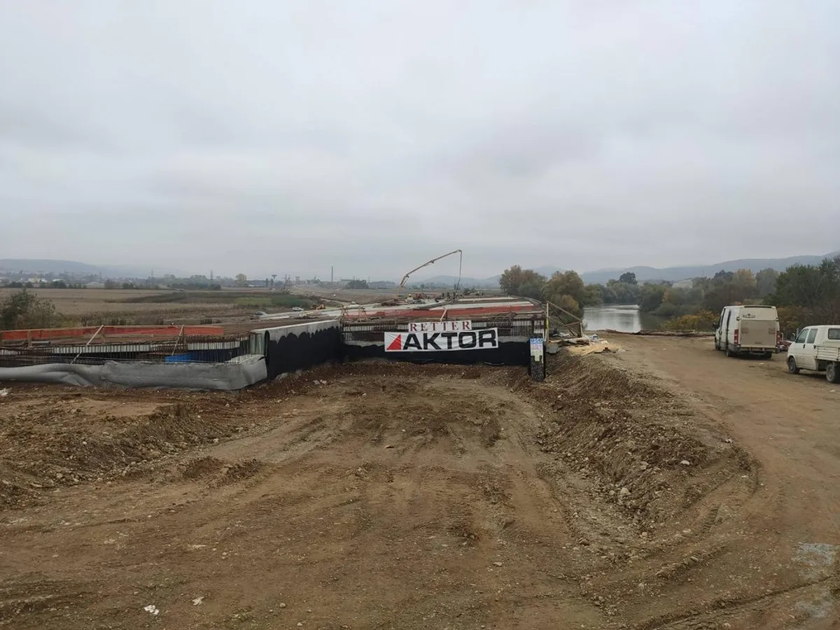 Autostrada Sebeș- Turda / Pro Infrastructura