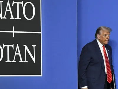 Reacții dure din Marea Britanie după declarațiile lui Trump despre aliații NATO: „Ar trebui să-și ceară iertare în genunchi”