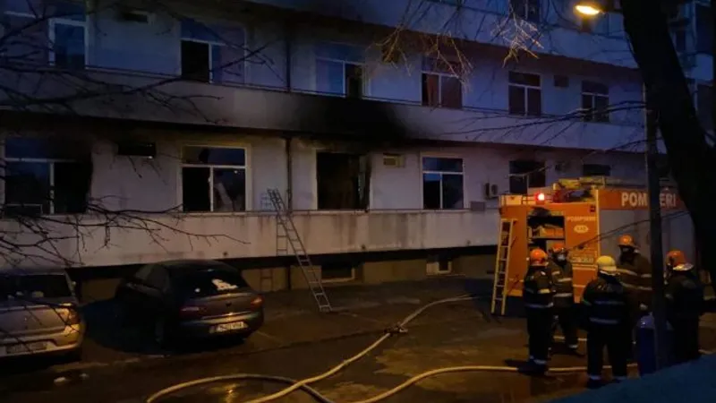 Incendiul de la „Matei Balș”/FOTO: Inquam Photos/Octav Ganea