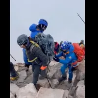 Ascensiunea alpiniștilor români nevăzători pe cel mai înalt vârf din America de Sud - Foto: Climb Again Video/Captură