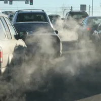 Noi taxe pentru vehicule și drumuri, pentru dezvoltarea infrastructurii rutiere prin PNRR. / Foto: theguardian.com