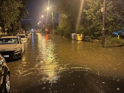 De ce a ratat Centrul Meteo Moldova să avertizeze populația - Foto: 7est