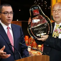 Ponta, consultanță de 350.000 lei pentru chinezii care cresc porci în România - Foto: Profimedia Images
