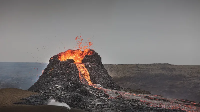 Vulcanii eliberează CO2 mult după erupții. Descoperire geologică majoră, impact climatic prelungit - FOTO: Freepik(imagine cu rol ilustrativ)