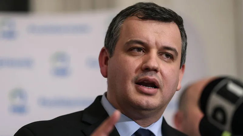 Eugen Tomac, europarlamentar, lider PMP - Foto: Inquam Photos / Sabin Cirstoveanu