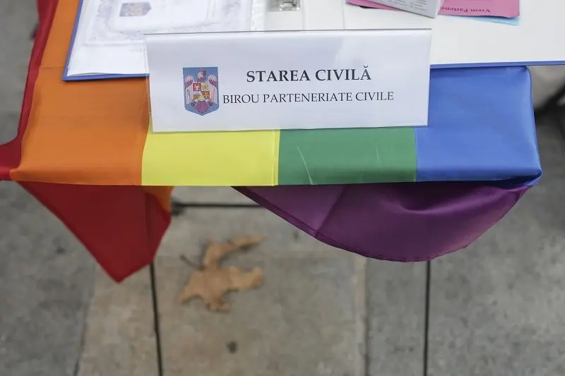 Protest al comunității gay, la un an de la invalidarea referendumului CpF, organizat de MozaiQ. Sursa foto: Inquam Photos - Octav Ganea