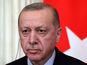 Erdogan vizitează sudul Turciei. Furia oamenilor crește, față de calitatea eforturilor de salvare - Foto: Wikipedia/Mikhail Klimentyev