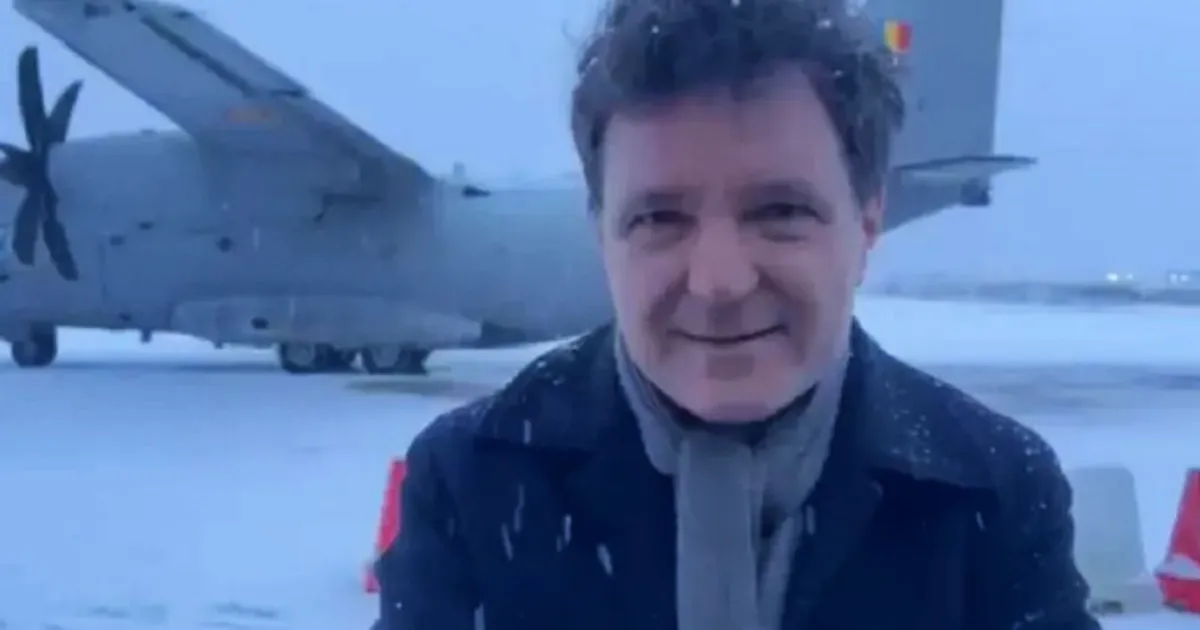 Aeronava Spartan folosită de Nicuşor Dan este în testări. Ce face cu ea MApN? Echipamentele, instalate de STS • Newsweek România