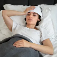 Cât de des să schimbi așternuturile atunci când ai gripă? Din ce material trebuie să fie acestea - Foto: Freepik (Imagine cu rol ilustrativ)