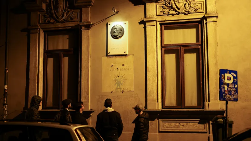 Street-art în București - Foto: Andrei Toboșaru