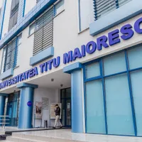 Universitatea Titu Maiorescu unde studenții nu mergeau la cursuri și seminarii / Facebook