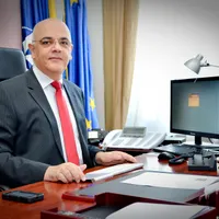 Raed Arafat: Joi va începe distribuirea a două milioane de teste pentru elevi/FOTO: Facebook/RaedArafat