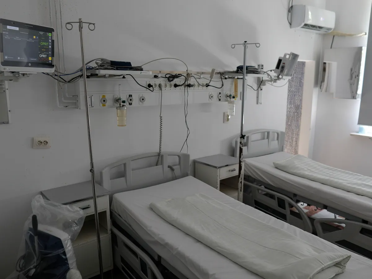Evaluarea Națională: Rezervă amenajată pentru testul la Matematică la Spitalul Buzău pentru un elev internat