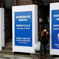 Efect COVID: Rata mortalităţii în Cehia în 2021, cea mai ridicată de după Al Doilea Război Mondial. / Foto: usnews.com
