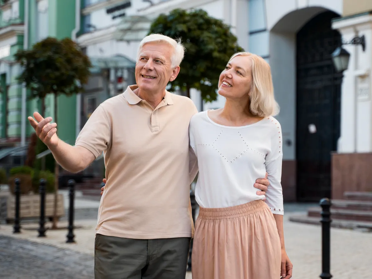 Câți pensionari iau 15.000 lei pensie și ce au muncit? 1.000.000 de pensionari primesc 1281 lei/lună - Foto: Freepik (Imagine cu rol ilustrativ)