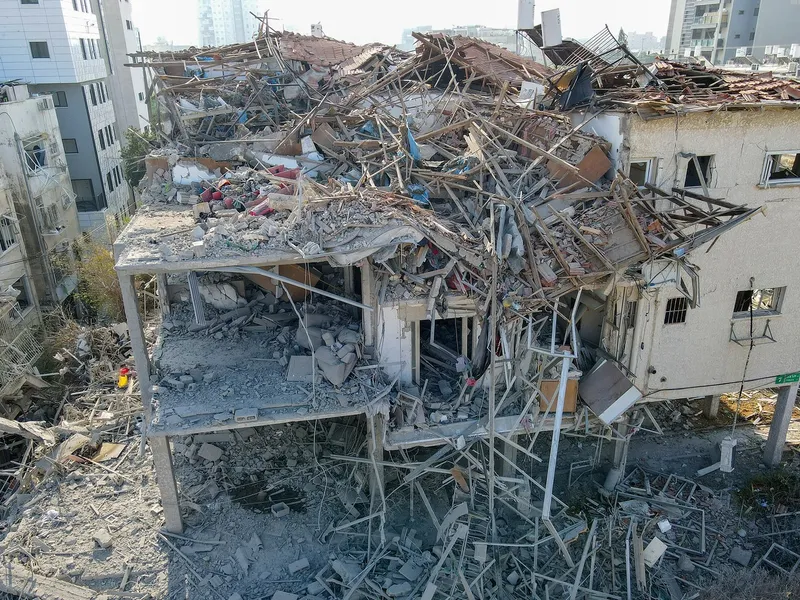 SUA mută un distrugător și avioane F-35 în Orient să susțină Israel. 40.000 soldați SUA, în regiune - Foto: Profimedia Images